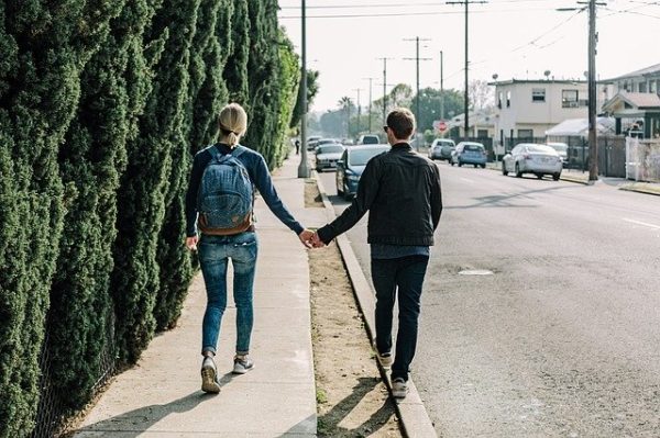 Les vêtements pour une première rencontre avec un homme